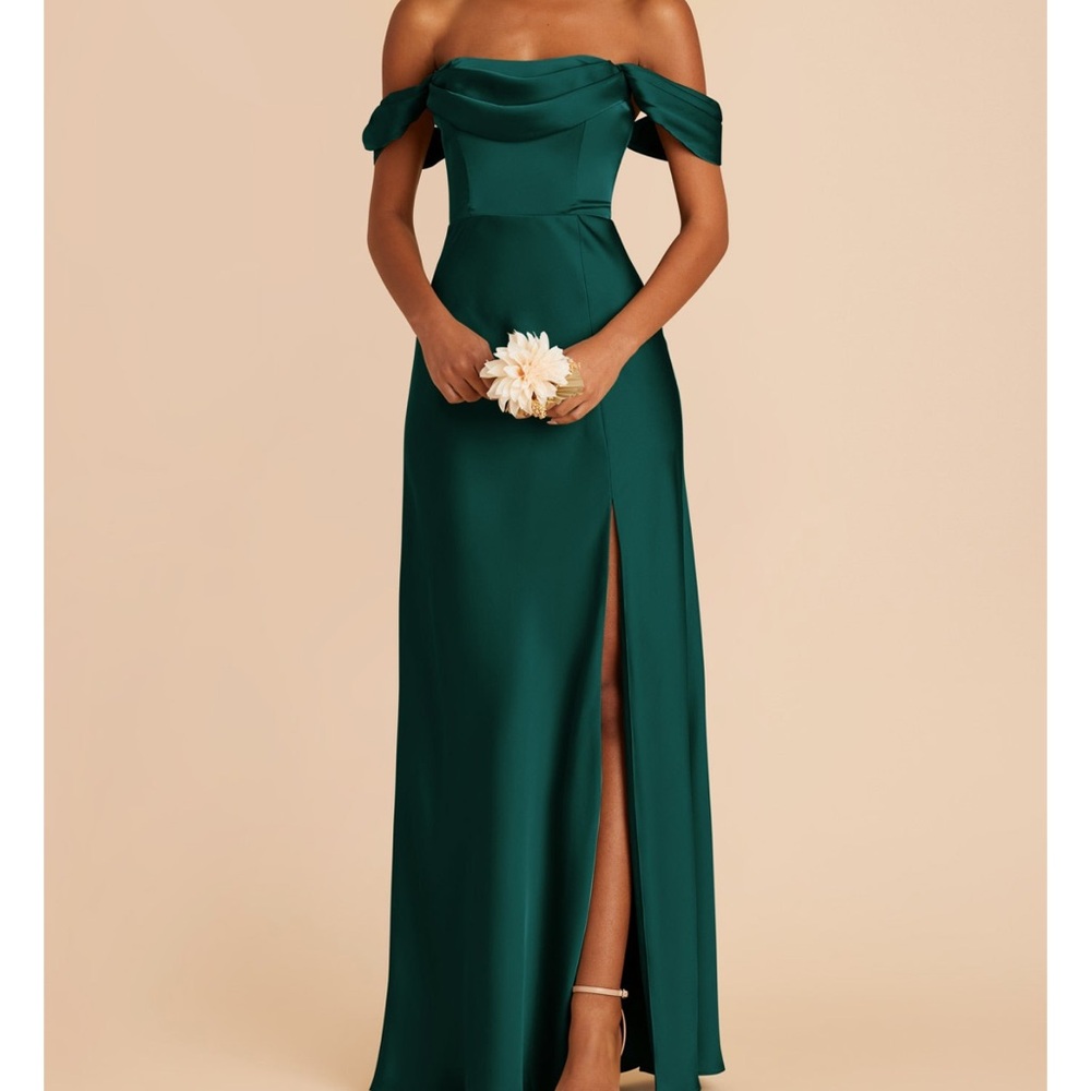 Elegant Off-Shoulder Green Evening Gown